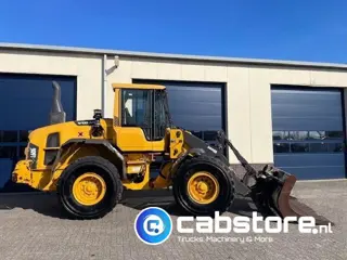 Volvo L60G Wiellader / Shovel - Bouwjaar 2012 - Urenstand : 14.526 - Puinbak - Ruitbescherming - NL 