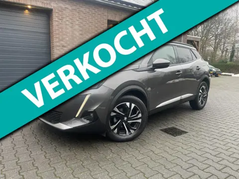 Peugeot 2008 1.2 PureTech Blue Lease Allure CARPLAY CAMERA 2021