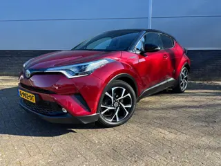 Toyota C-HR 1.8 Hybrid Style Ultimate Trekhaak zeer compleet !