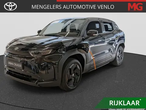Toyota Urban Cruiser Dynamic 61 kWh EXTRA INRUILVOORDEEL € 1.500,--