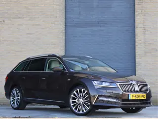 Škoda Superb Combi 2.0 TSI DSG 4x4 Laurin & Klement Pano | Ventilatie | Massage | Matrix | ACC | Ful
