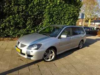 Mitsubishi Lancer Station Wagon 1.6 Sport MET JAAR APK