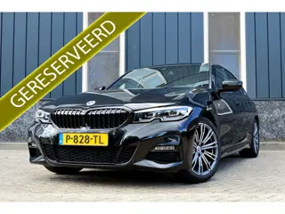 BMW 3-serie 320i M-Sport Business Edition Plus Rijklaarprijs-Garantie Leder Led Camera Navigatie 50 