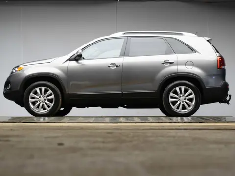 Kia Sorento 2.4 X-clusive Sport (PANORAMADAK,NAVI,CLIMATE,CRUISE,STOELVERWARMING,ELEKTRISCHE STOELEN
