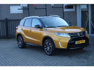 Suzuki Vitara 1.4 Boosterjet Style Smart Hybrid NL Auto/Trekhaak/Pano/TwoTone