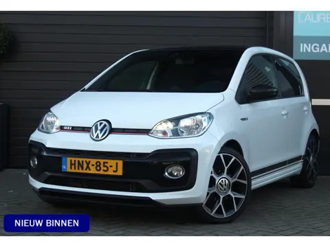 Volkswagen Up! 1.0 TSI GTI | Panoramadak | Beats | Camera | Climate control | Dealer onderhouden