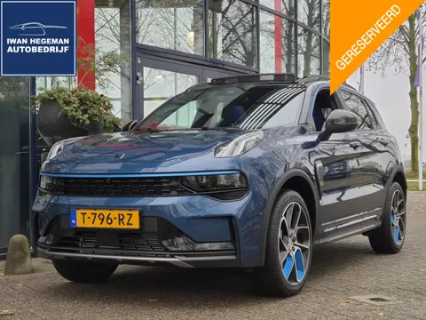 Lynk & Co 01 1.5 | SOH 98% | Panoramadak | Zwarte hemel | Rolhoes | Navigatie | Apple Carplay | 20 i