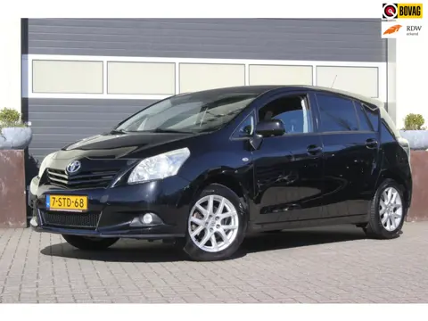 Toyota Verso 1.8 VVT-i Business Titanium | Trekhaak |