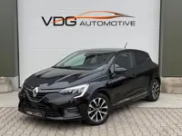 Renault Clio 1.6 E-Tech Hybrid 140 Business Zen Airco / Camera achter / Carplay / Sensoren voor / 16