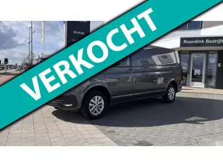 Volkswagen Transporter 2.0 TDI L2H1 28 Highline 150 pk DSG, Navi, bumpers in kleur, trekhaak, LMV et