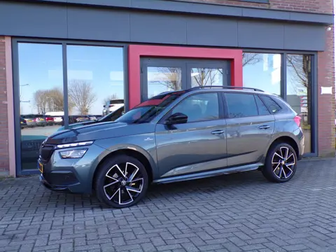 Škoda Kamiq 1.0 TSI Monte Carlo DSG Panorama Carplay Virtual Cockpit Bomvol!!!