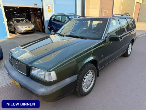 Volvo 850 2.5i 107KW - bj. 1997 met NAP 262.377km Originele auto van de 3e eigenaresse. Boekjes zijn