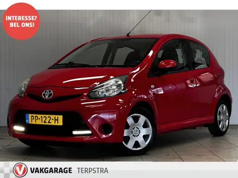 Toyota Aygo 1.0 VVT-i Comfort/ LED Dagrijverl./ 5-DRS/ AIRCO!/ Elek.Pakket/ C.V.Afstand/ Radio-CD+AU