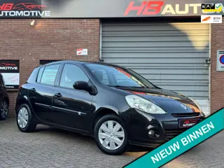 Renault Clio 1.2 Special Line DISTRIBUTIERIEM/NAVI/2DE EIG .