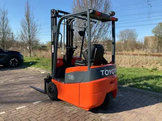 Toyota 7FBEST13 1300KG 3.50METER HEFTRUCK (bj 2005)