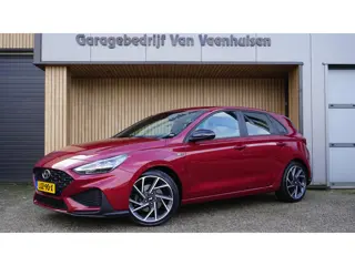 Hyundai i30 1.5 T-GDi 160pk N Line Navi LED 18inch LM Keyless Groot scherm A-Camera *Sunset Red Meta