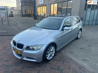 BMW 3-serie Touring 325i Dynamic Executive! NW Ketting! PANO