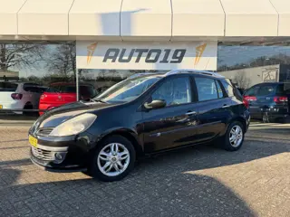 Renault Clio Estate 1.6-16V Corporate Sport