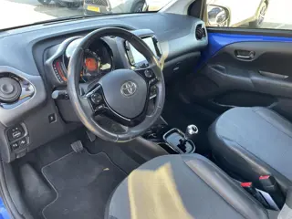 Toyota Aygo 1.0 VVT-i x-clusiv Automaat
