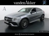 Mercedes-Benz GLC 300e Coupé AMG 4Matic // Burmester / Magno Grijs // 20 inch // Treeplanken // Nigh