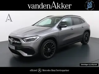 Mercedes-Benz GLA 250 e AMG // Panoramadak // 20" AMG Velgen // Nightpakket // Sfeerverlichting // C