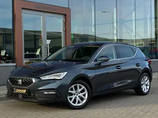 SEAT Leon 1.5 TSI | ACC | Navi | Stoel/Stuurverwarming | Apple Carplay | Navi | Parkeersensoren V+A