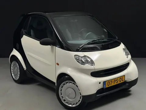 Smart Fortwo Coupé 0.7 pure *Pano*Automaat* (bj 2004)