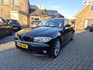 BMW 1-serie 118i High Executive Clima Cruise 17 Inch