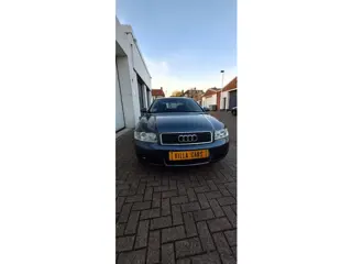 Audi A4 Limousine 2.0 Exclusive