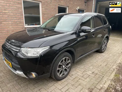 Mitsubishi Outlander 2.0 PHEV Limited Edition X-Line automaat