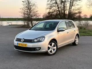 Volkswagen Golf 1.2 TSI Stoelverw NAVI Sensoren Velgen CLIMA