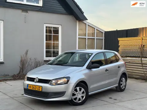 Volkswagen Polo 1.2 Easyline | Nieuwe APK | Airco | El. Ramen | Onderhoudshistorie | 5-drs | Rijdt e