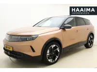 Opel Grandland Electric GS 73 kWh | Navigatie | Glazen schuif/kanteldak | AGR stoelen | Zwart dak | 