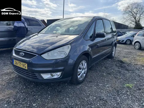 Ford Galaxy 2.0-16V | Airco | Cruise | Pano | Voorruitverwarming | Trekhaak |