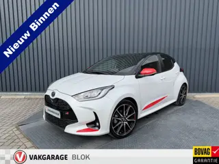 Toyota Yaris 1.5 Hybrid GR Sport / Bi tone | Head-up | BSM | Rijklaar!!