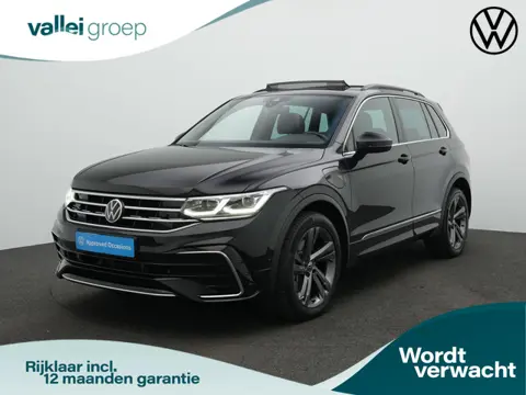 Volkswagen Tiguan 1.4 TSI eHybrid 245 pk DSG R-Line | Panoramadak | IQ Light | Stuur-/stoelverwarmin