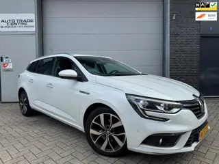 Renault Mégane Estate 1.2 TCe Bose [Camera|Keyless|Dodehoek|Trekhaak|Cruise|Navi]