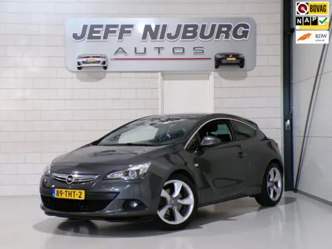 Opel Astra GTC 1.4 Turbo Sport "Origineel NL!" Navigatie Bluetooth Parkeersensoren 19"Velgen Garanti