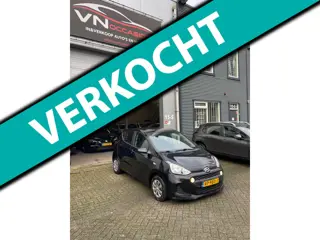 Hyundai I10 1.0i Comfort 5 DEURS NL AUTO MET NAP