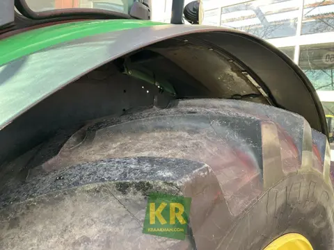 John Deere 6175R-60582