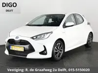 Toyota Yaris 1.5 Hybrid Dynamic | Dealer onderhouden | Apple Carplay & AndroidAUTO | Camera | Adapt.