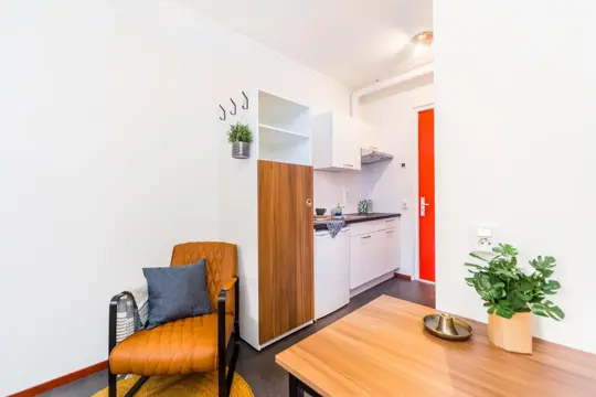 Woning aan de G.J. Leonard Ankersmitlaan te Deventer