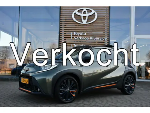 Toyota Aygo X 1.0 VVT-i S-CVT Limited Automaat 72pk | Elektrisch vouwdak | Parkeersensor voor en ach