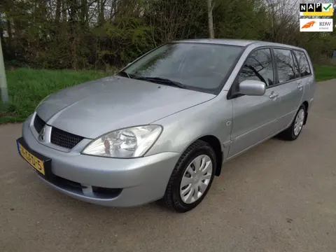 Mitsubishi Lancer Station Wagon 1.6 Inform Airco! Trekhaak!