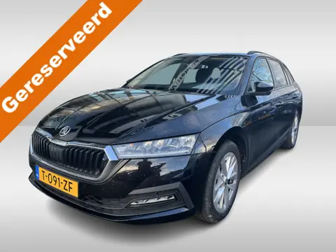 Škoda Octavia Combi 1.0 TSI 110pk Ambition Sunset / Parkeersensoren / Navigatie / Climatronic / Virt