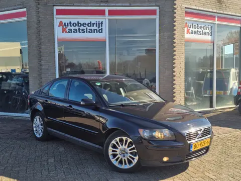 Volvo S40 2.4i 5 cilinder - Nieuwe APK - Cruise - Nette auto