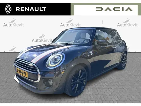 MINI Mini 1.5 Cooper 60 Years Edition - Automaat / HUD / Panorama dak / Stoel-Stuur Verwarming / Har