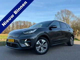 Kia E-Niro ExecutiveLine 64 kWh Automaat | SOH 100% | Leder | JBL | Camera | Apple CarPlay/Android A