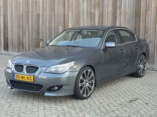 BMW 5-serie 520i Executive Automaat