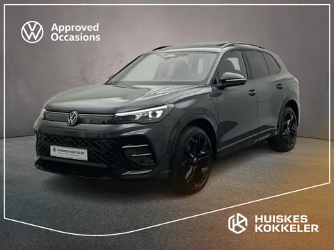 Volkswagen Tiguan R-Line Edition 1.5 TSI eHybrid 272pk DSG Automaat Trekhaak, Panoramadak, Navigatie